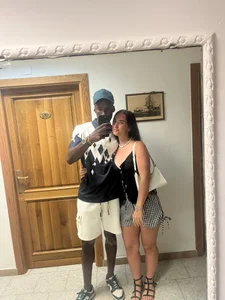 INTRUDERS20's Welcome Sex Photo 3