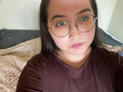 LindaFletcherSending you all a big kiss!图片 3