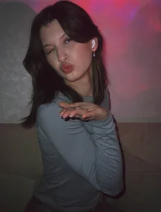 LouiseChavez feelings Pic 3