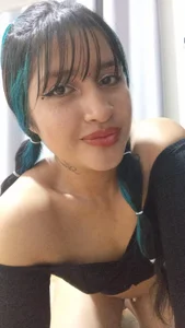 Sylvie_V Public Foto 2