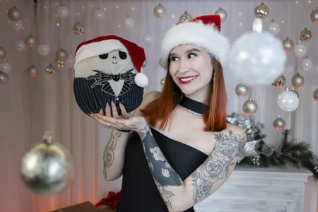 Anybuny Christmas 2025 💖  6টি ছবি