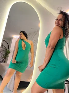 ainaah_ the green dress Hình 3