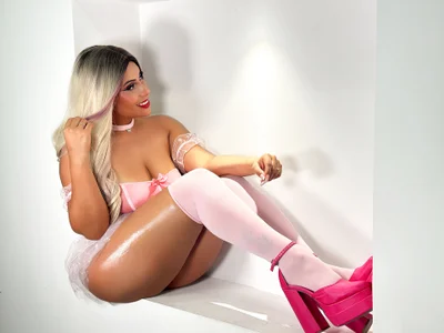 Zdjęcia MIA_HERNANDEZ_HOT Barbie 🌹:  8