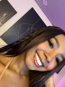 how beautiful your face de GabrielaLugo  3 Imagens