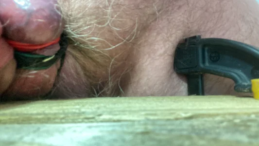 purple balls in bondage de CBTluver  9 photos