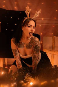 MadissonPaytonn kullanıcısının Christmas sexy albümü -  fotoğraf