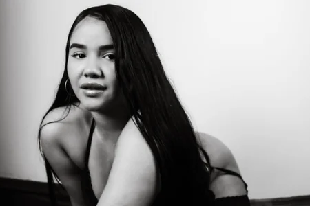 Curvy_Cute Sexy Black & White Hình 8