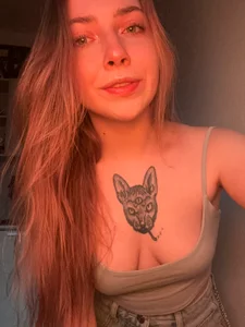 Bunny gives you some sunshine 🐰🌞 de Sunny___Bunny  4 Imagens