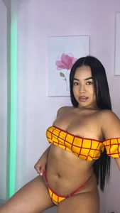 coral_tre I feel so sexy for you💞🥵 Foto 3