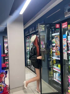 In the supermarket!🛒🏪 de SaharaKramer  5 Imagens