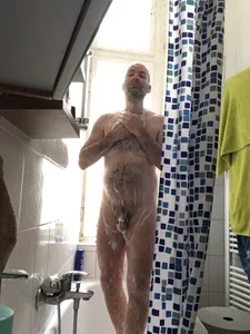chastitynakedman Public зображення 2