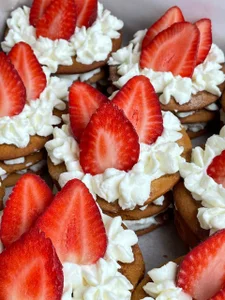 ameli_moon Which berry do you associate me with? Pic 4