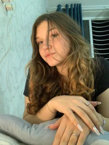 :3