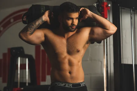 MarkHazzeのAt Gymの 5枚の写真