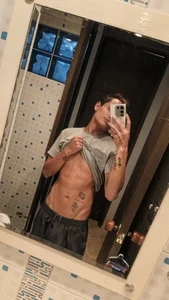 FellGaelic's XXX Nude Photo 9