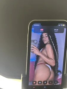 Cammgirlmii Public slika 6
