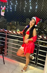 nahomi_star_model Christmas photos 🎄 صورة واحدة|nahomi_star_model Christmas photos 🎄 صورتان|nahomi_star_model Christmas photos 🎄  2 صور|nahomi_star_model Christmas photos 🎄  2 صورة