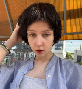 LanaSpell Public Foto