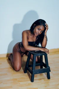 Miss_westt_ Naughty Girl Pic 3