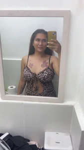 AsianBigBoobs29 Public Bilde 2