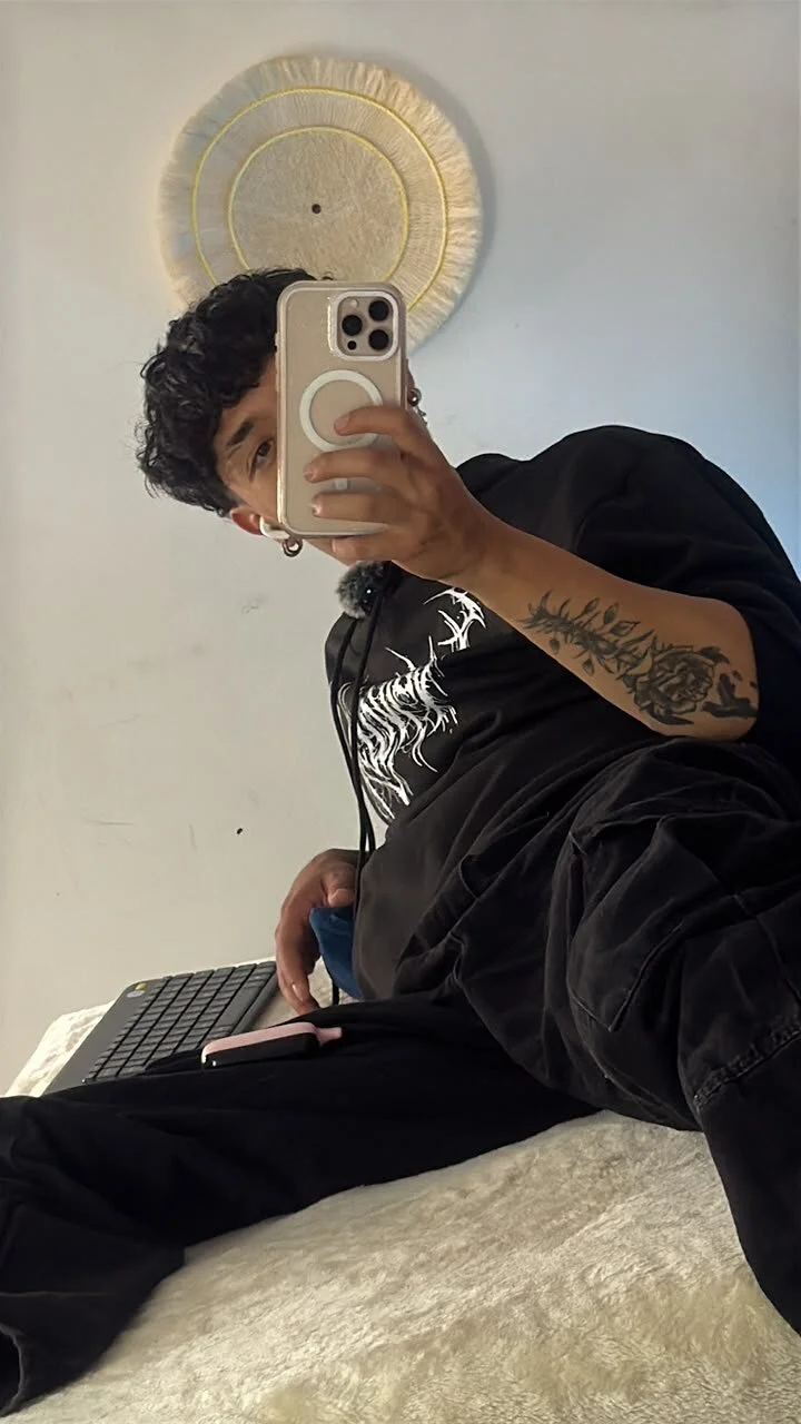 Aiden_Rivers_ 热门图片 7165