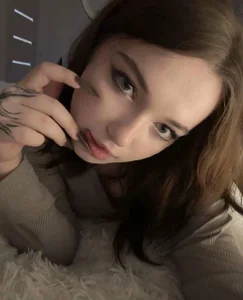 SallyKelley day off chronicles👀 Pic 4