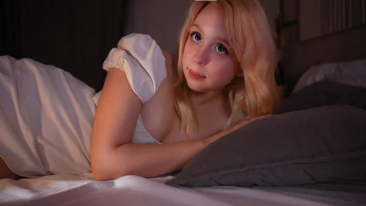 my blonde de JannetFoxx  5 Imagens