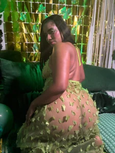 Meganlove__ Green Desire 💚 🍀 Foto 3