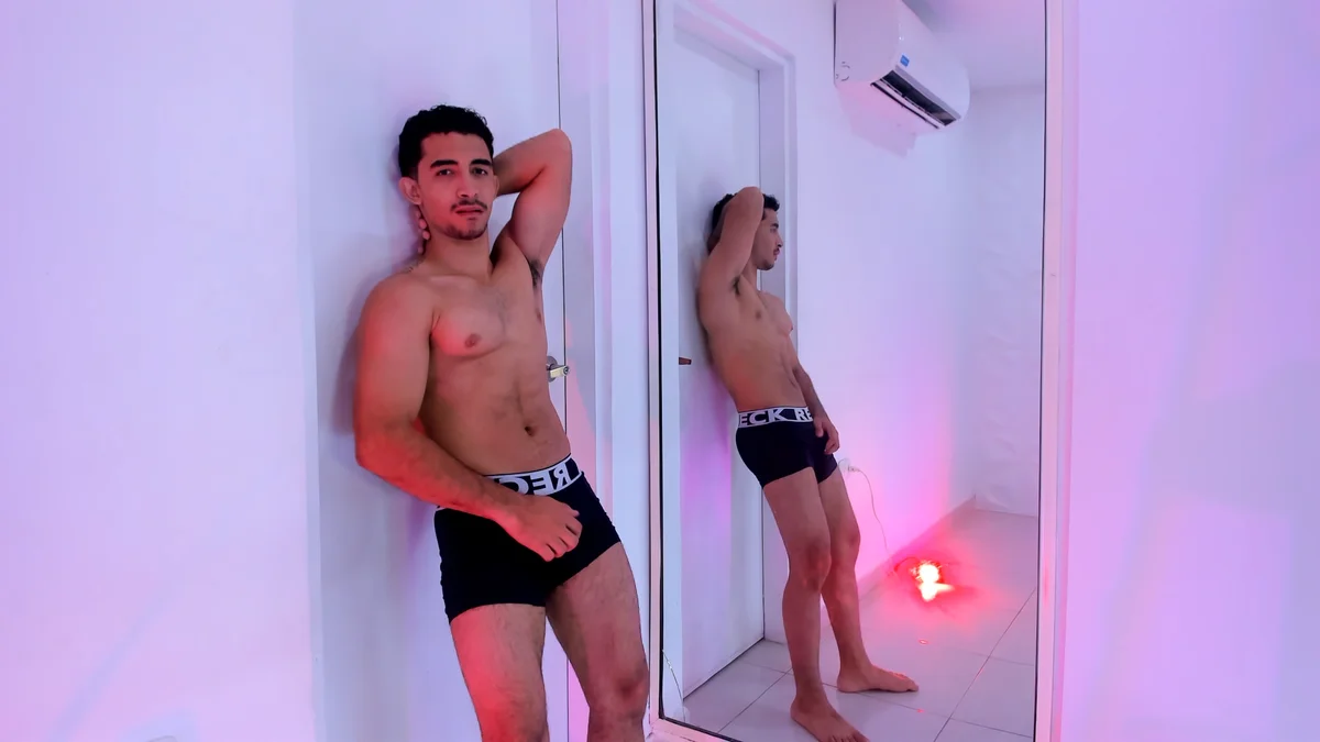 caius_bigcock1 Δημοφιλής εικόνα 3300