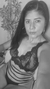 Isis__Love kullanıcısının Mírame… y déjate llevar 😈 Look at me… and let yourself go 😈✨ albümü -  fotoğraf
