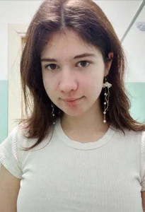 MarilynMun kullanıcısının Check out my earrings 👑 albümü -  fotoğraf