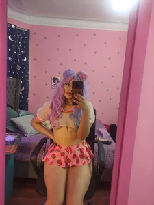 CUTE SCHOOLGIRL de swaghoe_  5 Imagens