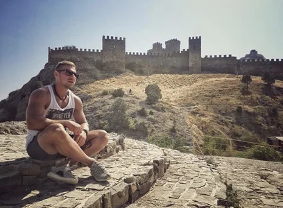 Lazar_angelsのHeyの 2枚の写真