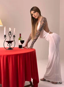 Valentine's date🍷🔥 de LexieWayne  2 photos