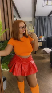 CelesteBailey Velma from Scooby Doo🤫🤭 Immagine  5