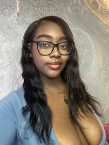 EbonyRose__ Latina Pic 4