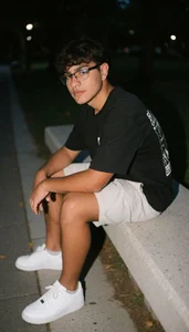 DanteSwan waiting for you Pic 4