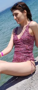 Iren Iren in bikini Immagine 