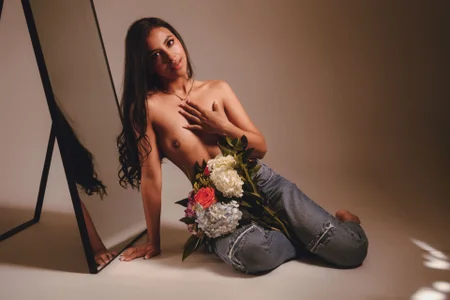 emma_brooks1 flowers for u!💐 Pic 4