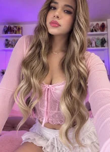 Isa_Pallmer 😈 Pink, Naughty & Dangerous! 🔥💦 Pic 2