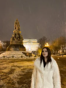 AnitaFly: Public ( 5 фото)