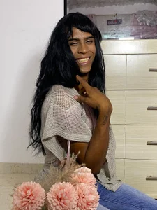 Lexyy_lux Calm attitude… dangerous mind. Billede