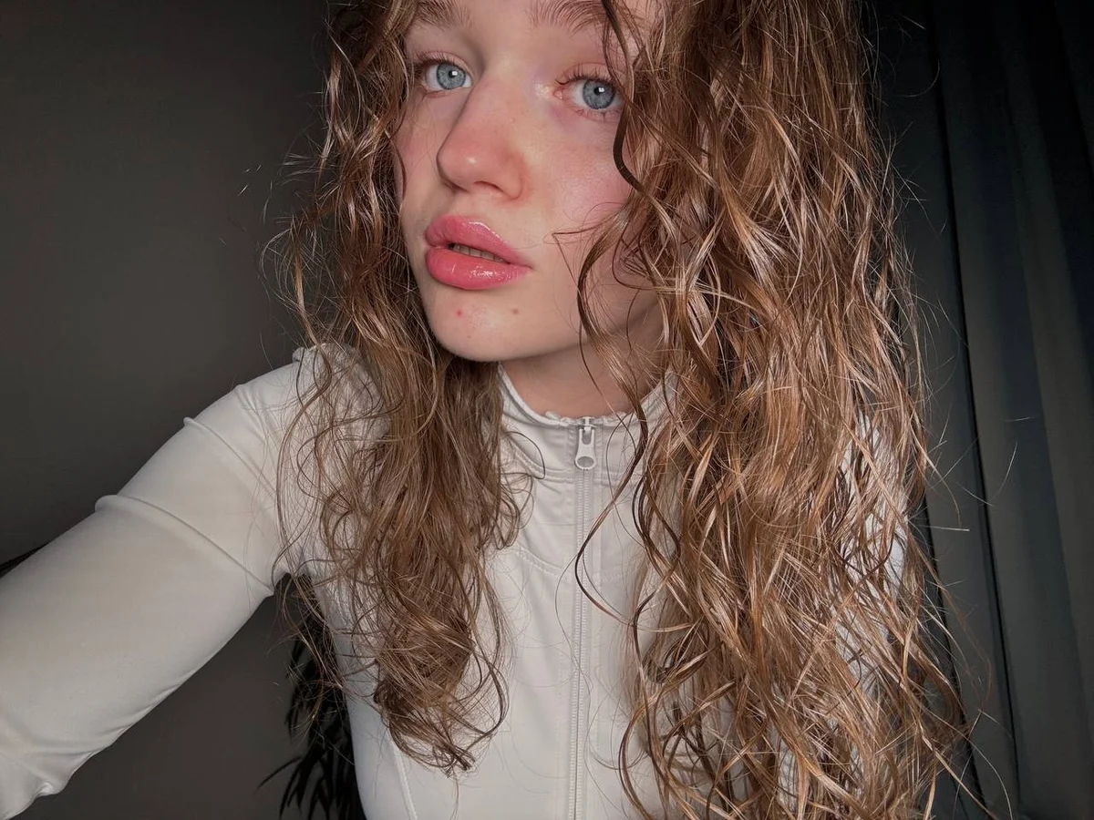 RussianWoman Trending Pic 8107