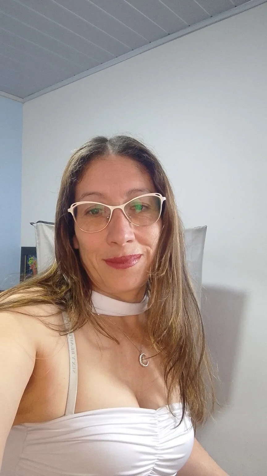 kaylaMinov_ immagine di tendenza 2885