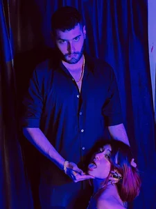 Public de Master_kratos_and_Megan Foto