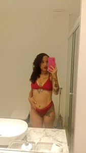 Sally_Diazz: Red is the warmest color. ( 9 фото)