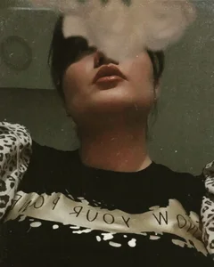 MariathLittle Something about me 🗯️📸 Pic 3