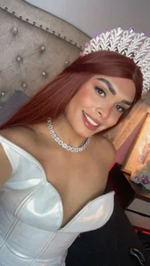 Alecash_ Queen Kuva 5