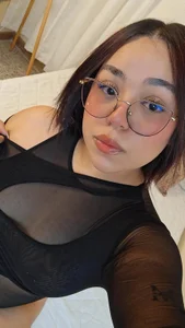 Zdjęcia Valeria_Noir_ Public:  3