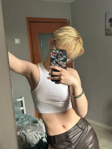 LyndseyDresser's Its me <3 Sex Photo 1